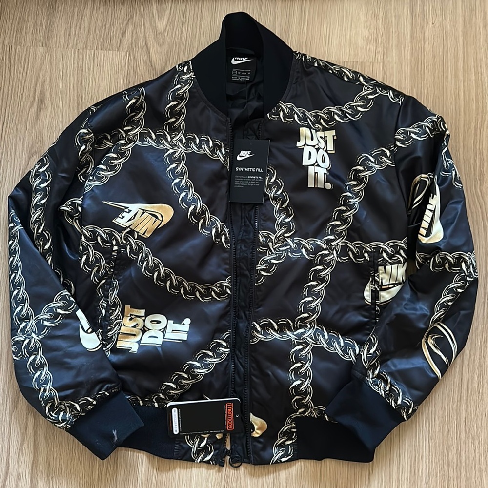 Brand New Nike Jacket Sz XS